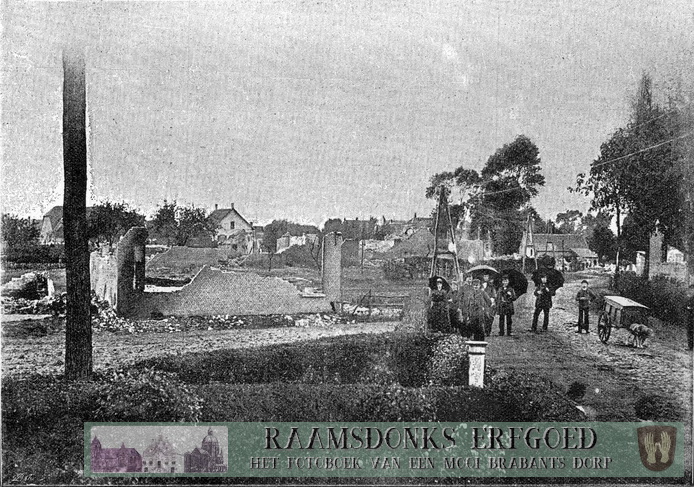 Krantenfoto van 13 augustus 1885 na de grote brand te Raamsdonk.